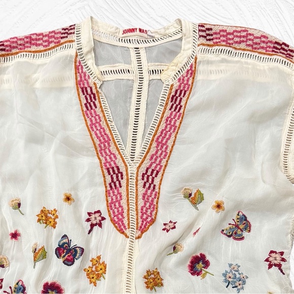 Johnny Was Small Maude Blouse Cream Embroidered Tunic Floral Butterflies Boho - Picture 4 of 9